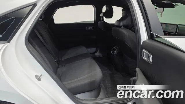 Hyundai Ioniq 6 — Фото автомобиля 18