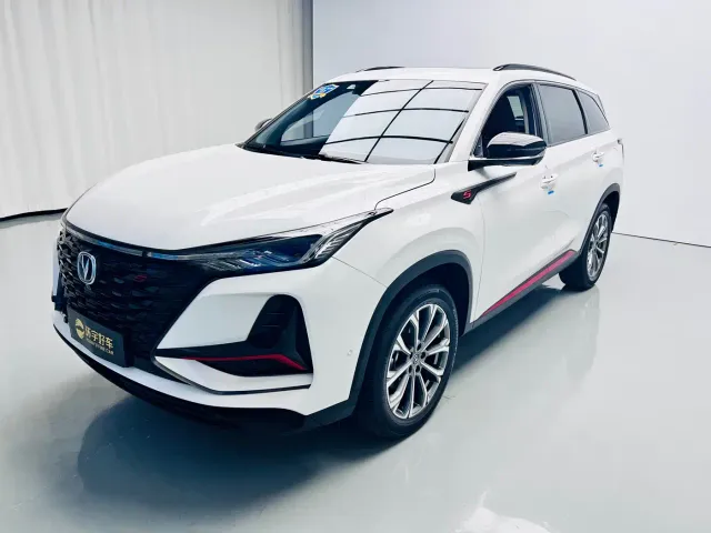 Фотография автомобиля — Changan CS75 Plus