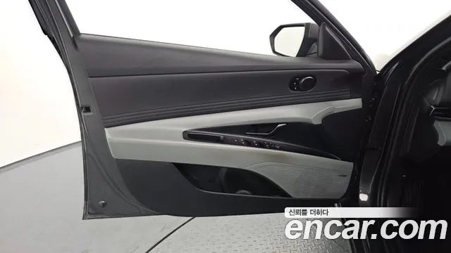 Hyundai Avante — Фото автомобиля 13