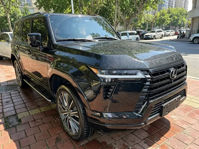 Lexus GX — Фото автомобиля 4