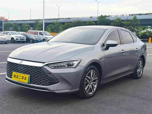 Фотография автомобиля — BYD Qin PLUS