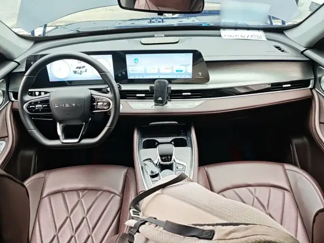 Chery Tiggo 8 PLUS — Фото автомобиля 9