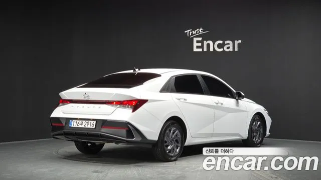 Hyundai AVANTE Новый Avante (CN7) — Фото автомобиля 2