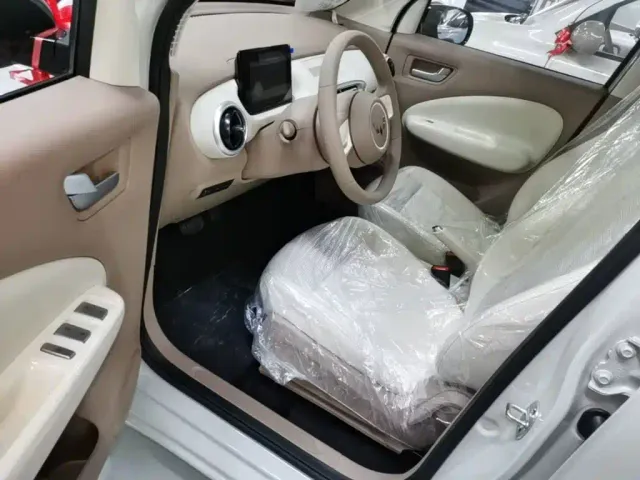 Wuling Hongguang Mini EV — Фото автомобиля 15