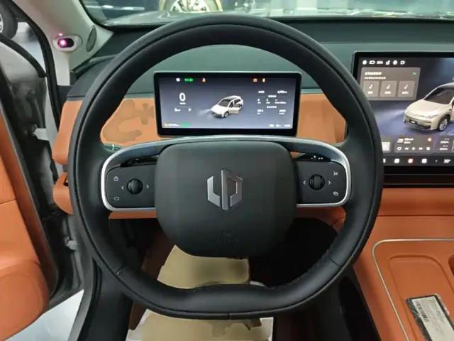 Leapmotor C10 — Фото автомобиля 10