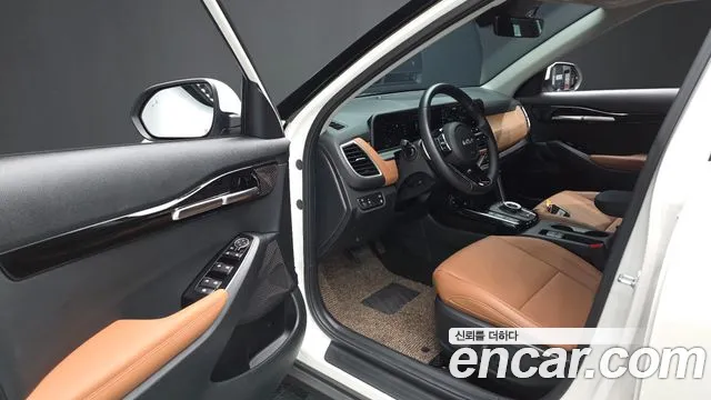 Kia Seltos — Фото автомобиля 15