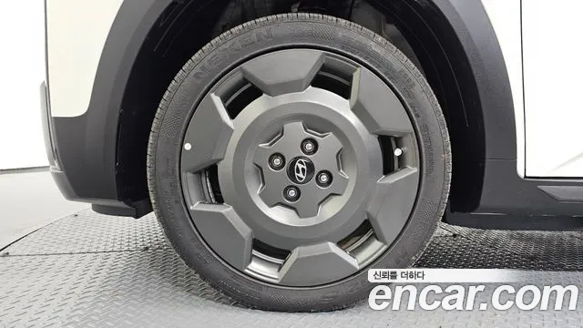 Hyundai Casper Casper Electric Cross — Фото автомобиля 5