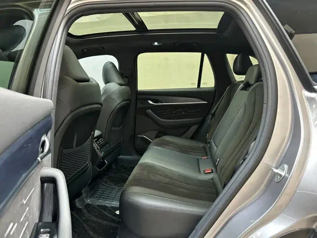 Geely Xingyue L — Фото автомобиля 9