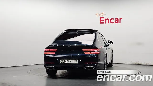 Genesis G80 RG3 — Фото автомобиля 4