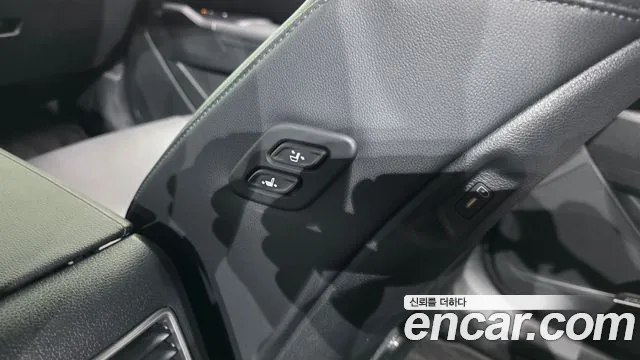 Kia Sportage Бензин 1.6 турбо 2WD — Фото автомобиля 7