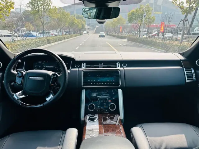 Land Rover Range Rover — Фото автомобиля 5