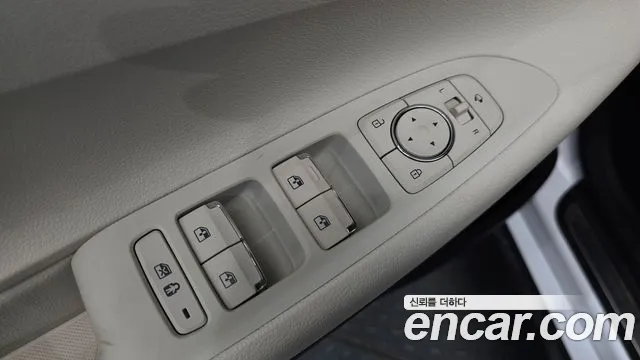 Hyundai Grandeur Новый Grandeur IG — Фото автомобиля 29