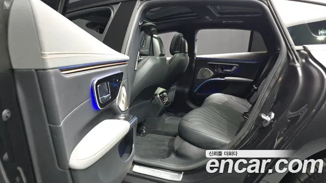 Mercedes-Benz EQS — Фото автомобиля 26