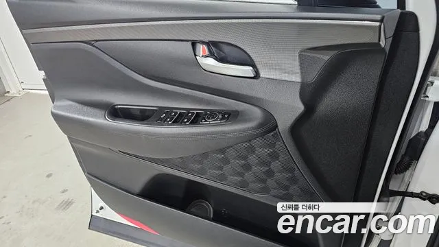 Hyundai Santa Fe Santa Fe (New) — Фото автомобиля 13
