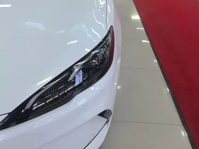 BYD Seal 05 DM-i — Фото автомобиля 5