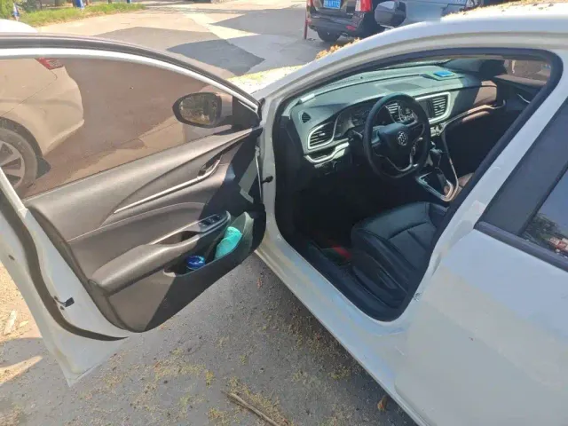 Buick Excelle 2021 Facelift Exemplar 1.5L Auto Elite — Фото автомобиля 12