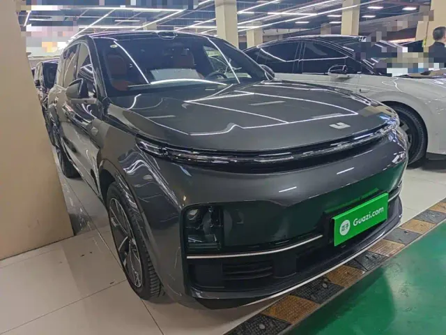 Li Auto L9 — Фото автомобиля 3
