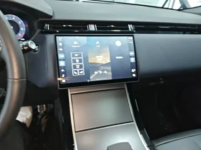Land Rover Range Rover Velar — Фото автомобиля 12