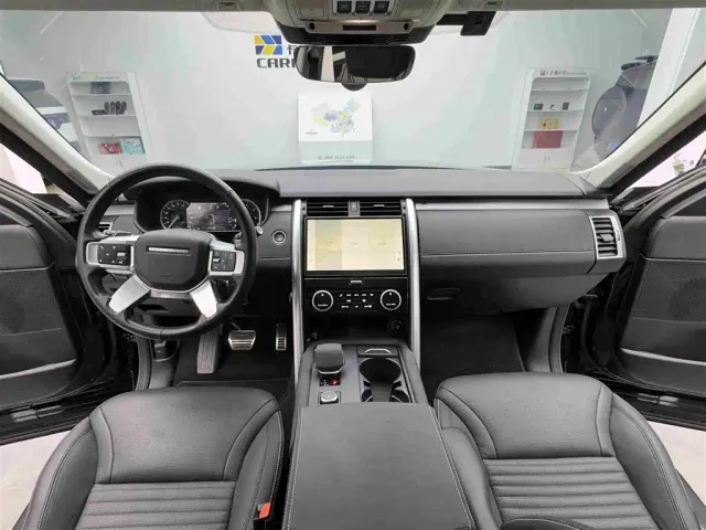 Land Rover Discovery — Фото автомобиля 11
