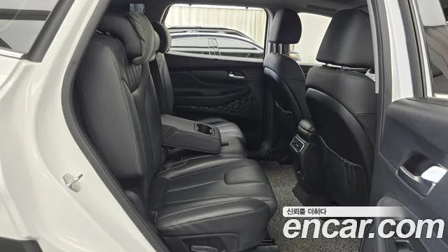 Hyundai Santafe Новый Santa Fe Дизель 2.2 4WD — Фото автомобиля 11