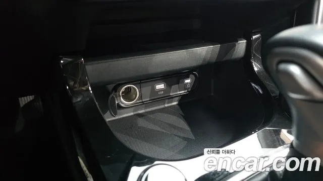 Kia Seltos Новый Seltos Бензин 2.0 2WD — Фото автомобиля 29