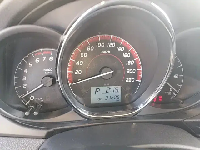 Toyota Vios FS — Фото автомобиля 11