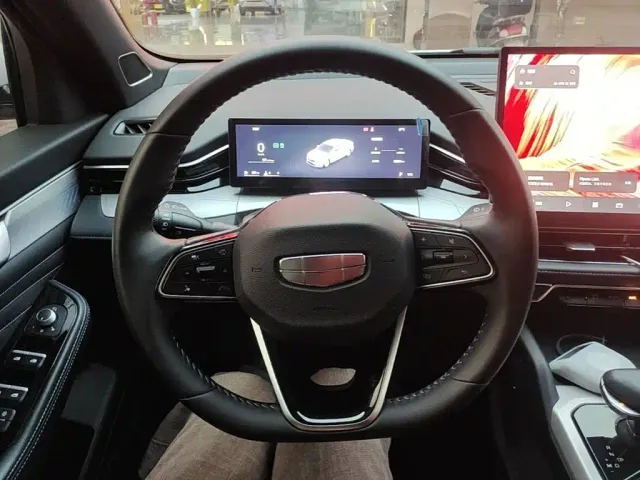 Geely Xingrui — Фото автомобиля 10