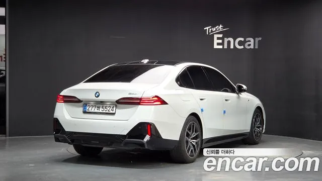 BMW 5 Series G60 — Фото автомобиля 2