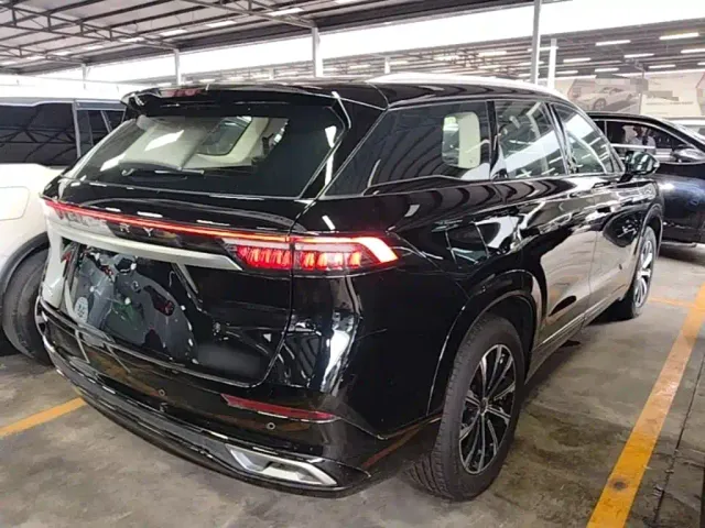 Chery Tiggo 9 — Фото автомобиля 6