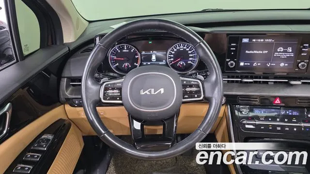 Kia Carnival Generation 4 — Фото автомобиля 13