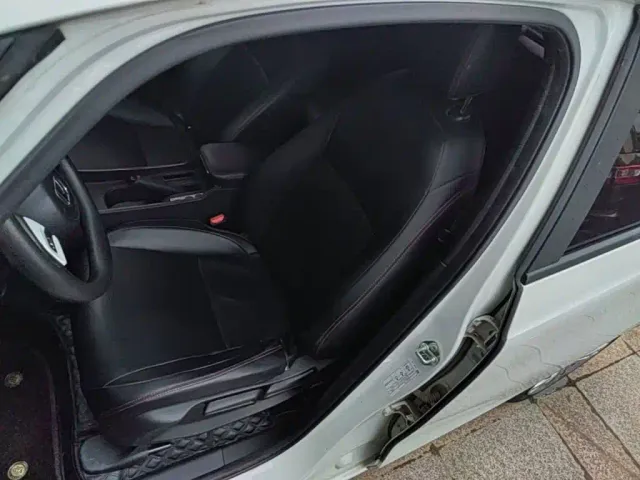 Honda Fit — Фото автомобиля 14