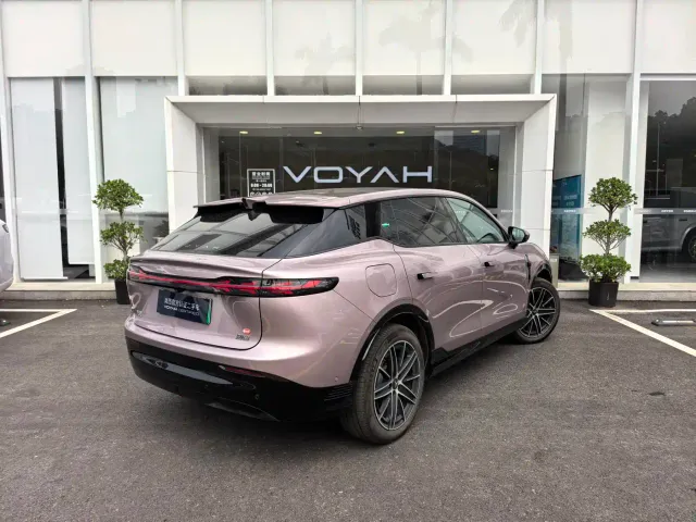 Voyah Zhiyin — Фото автомобиля 7