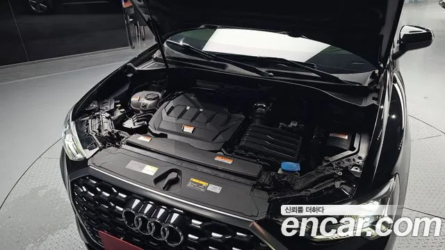 Audi Q3 35 TDI Premium Sportback — Фото автомобиля 6