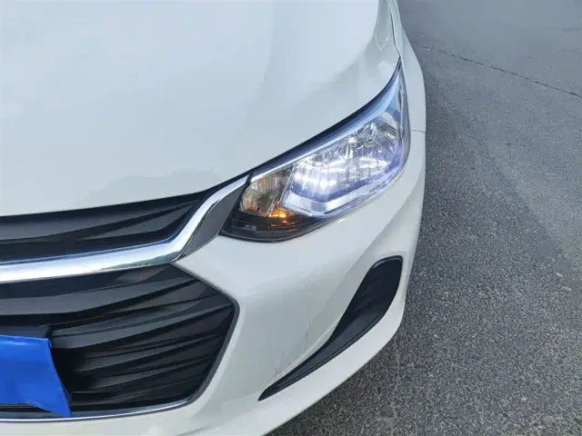 Chevrolet Cavalier — Фото автомобиля 23