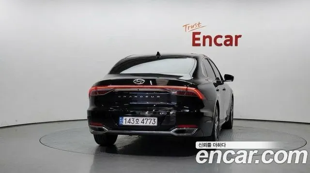 Hyundai Grandeur Grandeur (New) — Фото автомобиля 4