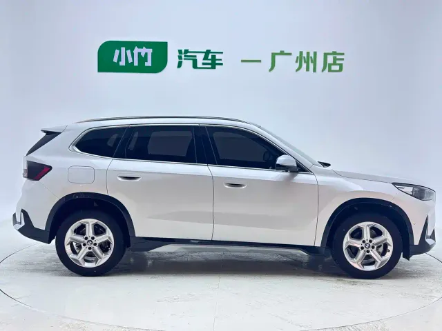 BMW X1 — Фото автомобиля 3