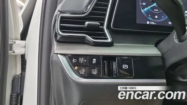 Kia Sportage — Фото автомобиля 14