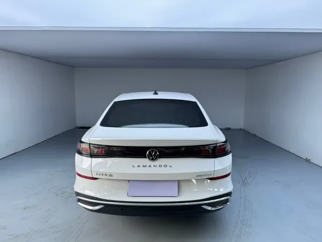 Volkswagen Lamando — Фото автомобиля 5