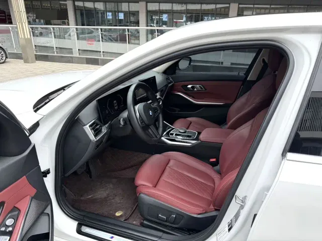 BMW 3 Series — Фото автомобиля 7