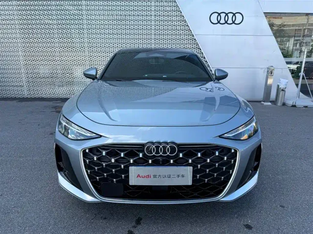Audi A6L — Фото автомобиля 3