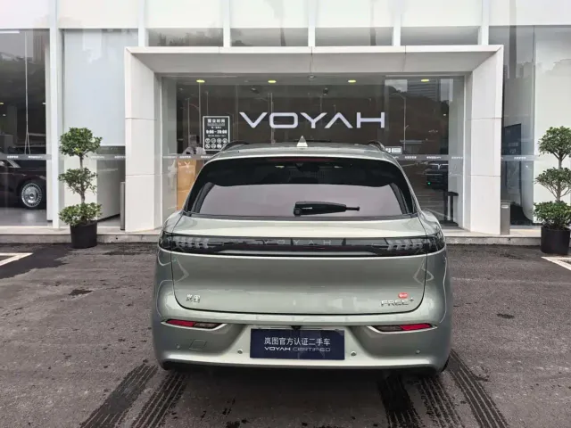 Voyah FREE — Фото автомобиля 3