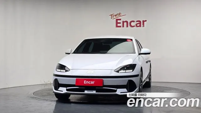 Hyundai Ioniq6 Long Range AWD — Фото автомобиля 3