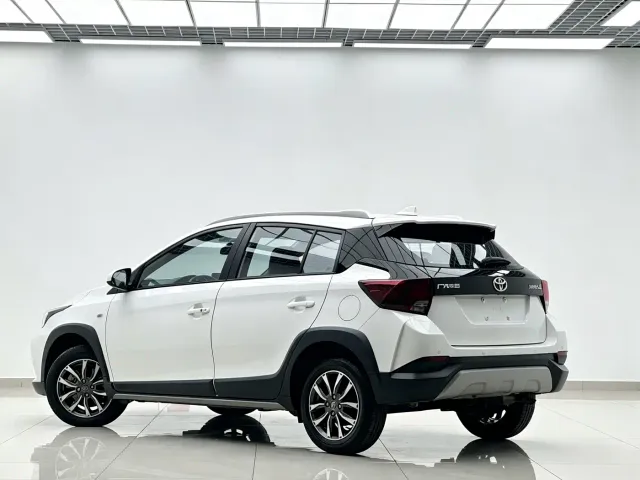 Toyota YARiS L Zhi Xuan — Фото автомобиля 2