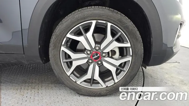 Kia Seltos — Фото автомобиля 5