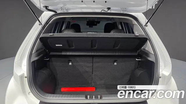 Hyundai Casper Electric — Фото автомобиля 26