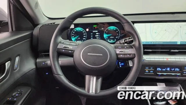 Hyundai Kona Kona (SX2) Бензин 1.6 турбо 2WD — Фото автомобиля 13