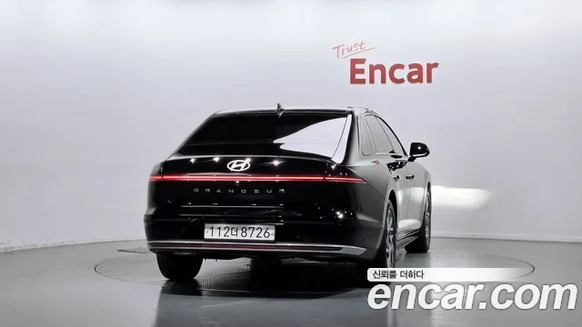 Hyundai Grandeur GN7 — Фото автомобиля 4