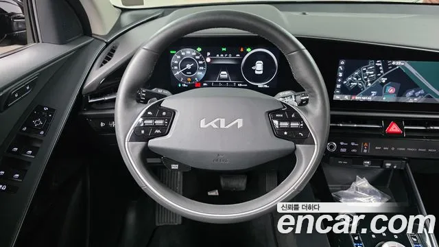 Kia Niro Niro (New) — Фото автомобиля 19
