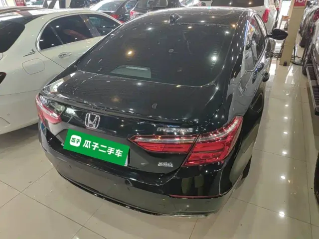 Honda Inspire — Фото автомобиля 6