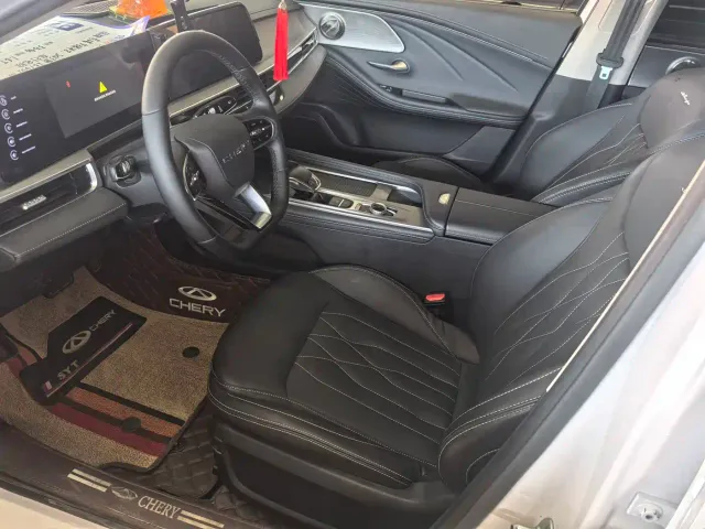 Chery Arrizo 8 — Фото автомобиля 4